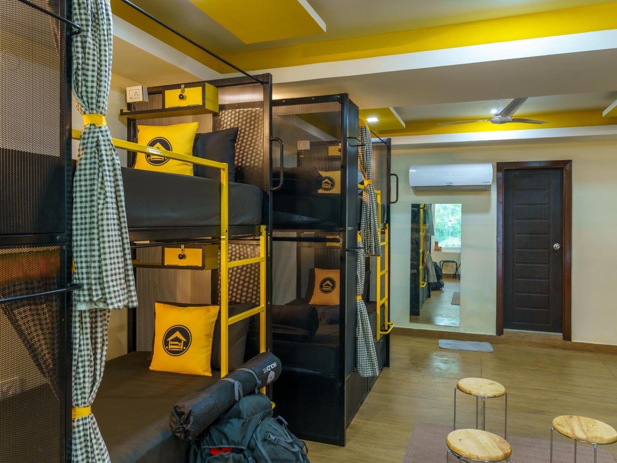 The Hosteller Ντεχραντούν Εξωτερικό φωτογραφία